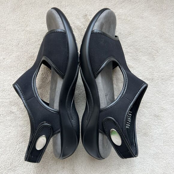 SAS Harmony Black Mesh Tripad Comfort Flat Sandal Women 5 Adjustable Strap USA - Picture 4 of 16